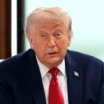 Trump suscite des réactions mitigées face à son inconstance politique persistante.