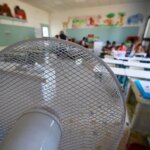 Canicule : les écoles françaises envisagent d&rsquo;adapter les rythmes scolaires aux fortes chaleurs
