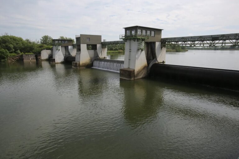 Électricité : le Parlement français approuve un investissement dans les barrages