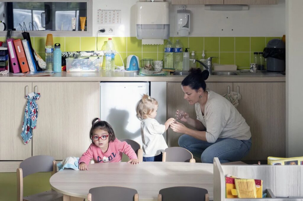 Action sociale : communes en péril face à l’affaiblissement du premier réseau de solidarité