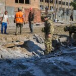 Guerre en Ukraine : 419 drones russes abattus, un oligarque ukrainien blessé à Monaco.