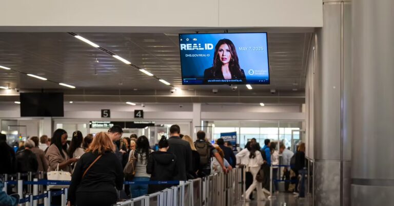Les États-Unis imposent un « travel ban » aux ressortissants de cinq pays africains.