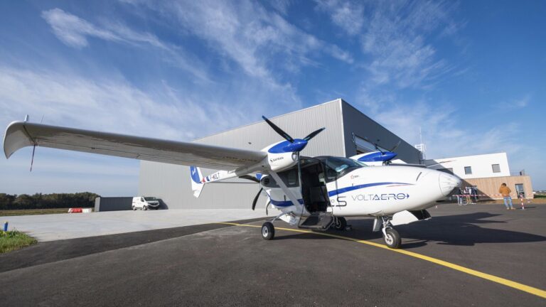 VoltAero, start-up française de l’aviation légère décarbonée, suspend ses activités.