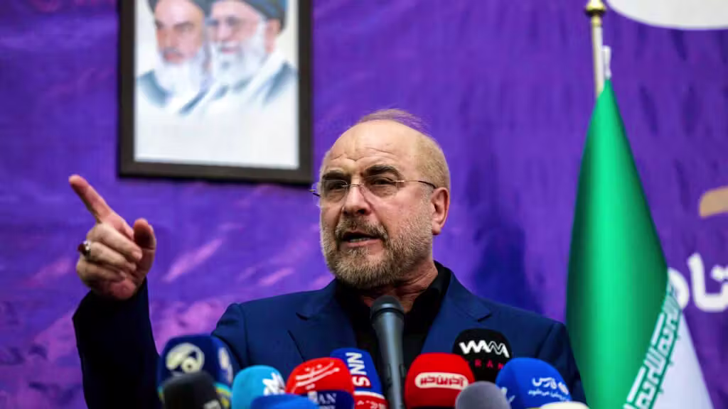 L’Iran mise sur la diplomatie tout en se préparant à un éventuel conflit.