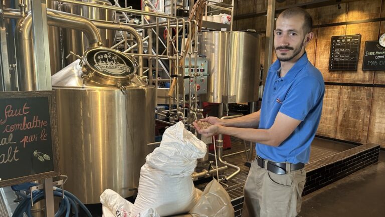 Visite de la brasserie des 3 Brasseurs à Vitrolles lors d’une journée portes ouvertes.