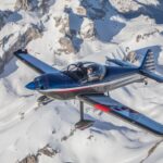 Aura Aero survole Rochefort dans le cadre de ses essais aériens pour l&rsquo;aviation durable.