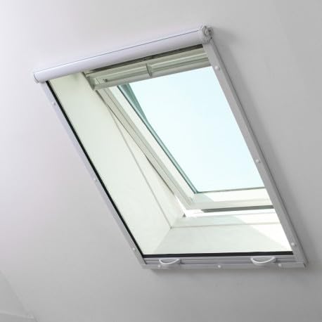 Nouveau filet à moustiques enroulable pour fenêtres de toit de 100 cm x 120 cm disponible en blanc.