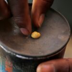 Guinée : interdiction de l’exportation d’or brut affecte le secteur minier national