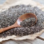 Les graines de chia : un super-aliment reconnu pour ses bienfaits sur la peau.