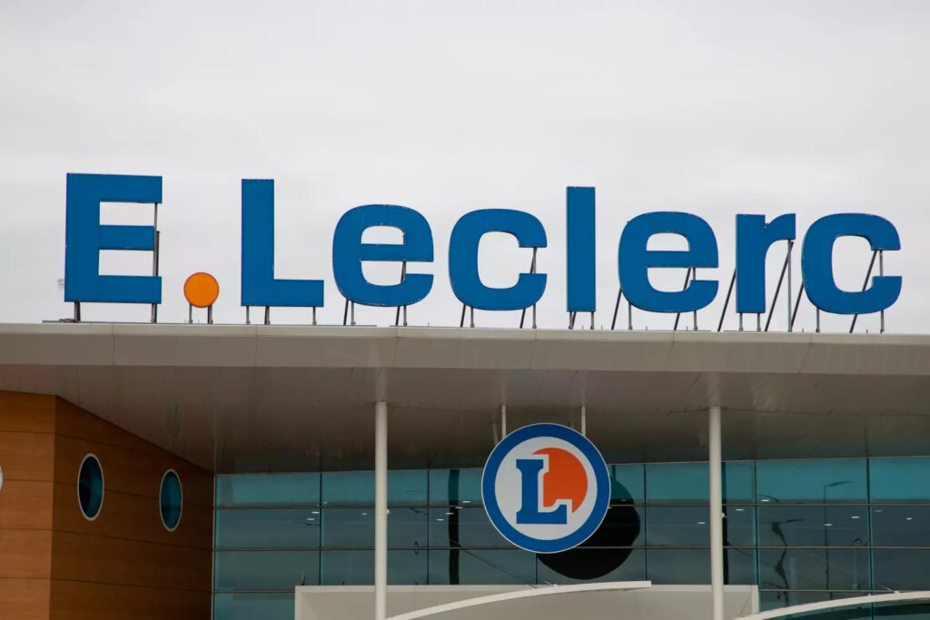 Retraite d’un employé Leclerc : montant révélé après une carrière complète dans l’enseigne.