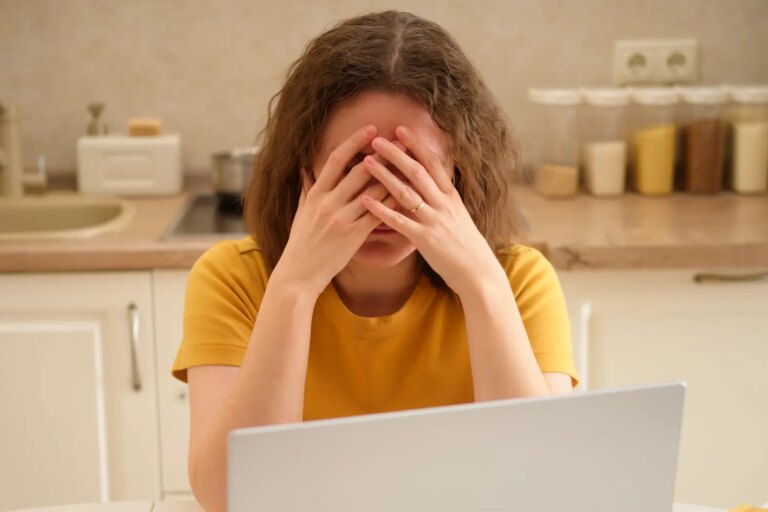 Choc psychologique reconnu comme accident du travail pour un salarié en télétravail.