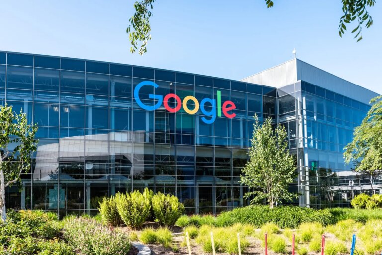 Google condamné à verser 126 millions d’euros à des médias pour pratiques anticoncurrentielles