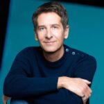 Arnaud Cathrine explore les premiers émois adolescents dans son roman « Beach Boys »