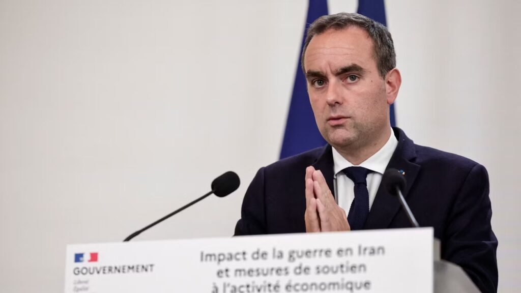 Aide carburant : Lecornu défend sa méthode face aux critiques des précédents gouvernements