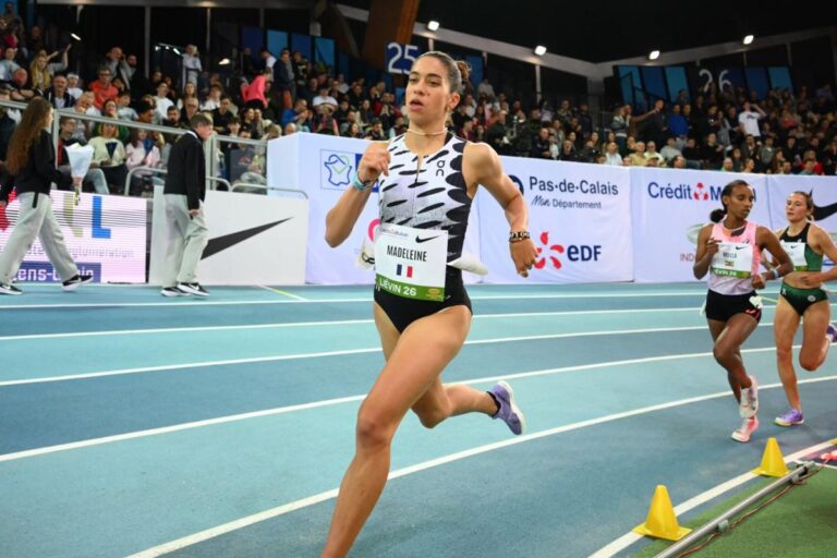 Sarah Madeleine, recordwoman de France du 5000 m, victime d’un accident de la route.