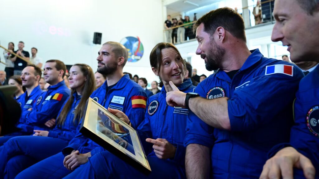 Thomas Pesquet et Sophie Adenot : qui est l’astronaute le plus médiatisé en France ?
