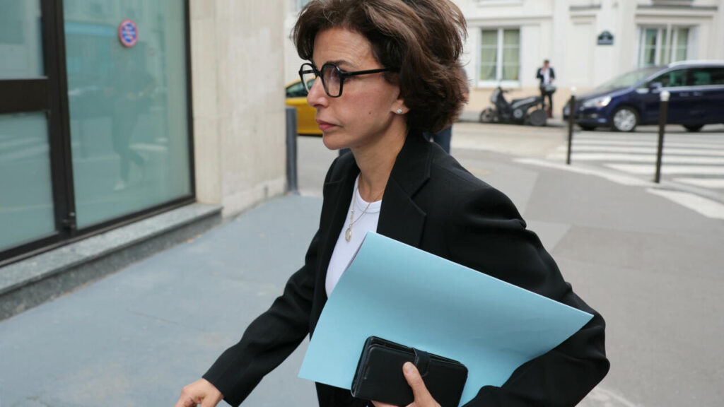 Législatives partielles à Paris : Rachida Dati et Michel Barnier candidats pour LR