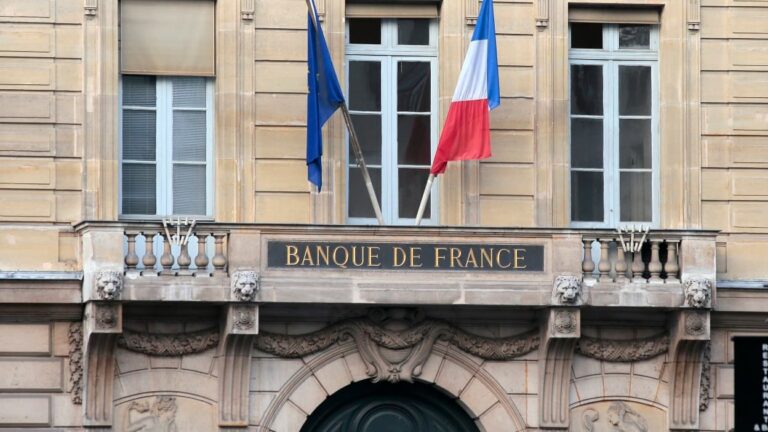 Banque de France et investisseur notent des similitudes entre crise actuelle et subprimes