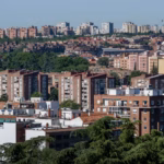 Canicule : Espagne et Royaume-Uni subissent des températures record, tensions sur l&rsquo;approvisionnement en énergie.