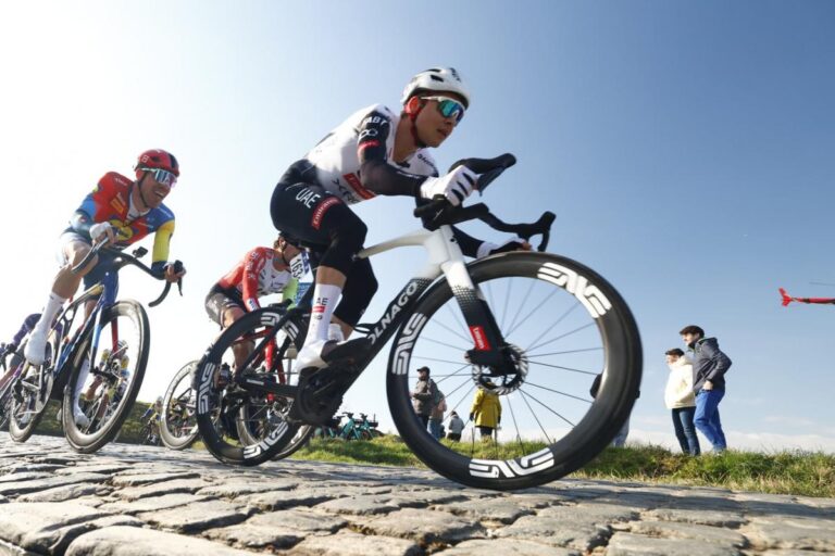 Rune Herregodts remporte le titre de champion de Belgique dans un scénario inattendu.