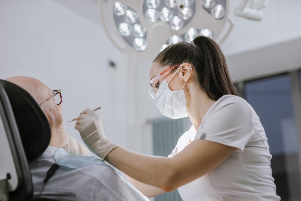 Dental Company procède à un LBO pour renforcer sa position sur le marché européen.