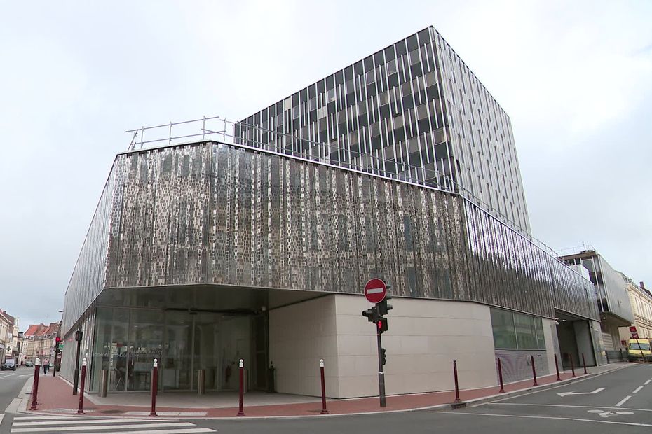 Corps ligoté découvert dans voiture carbonisée : un homme condamné à 30 ans de réclusion.
