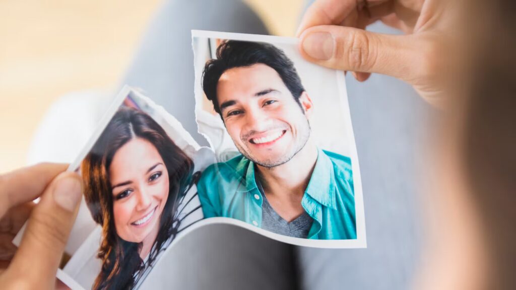 Ruptures amoureuses : une hausse au printemps observée par des chercheurs en psychologie.