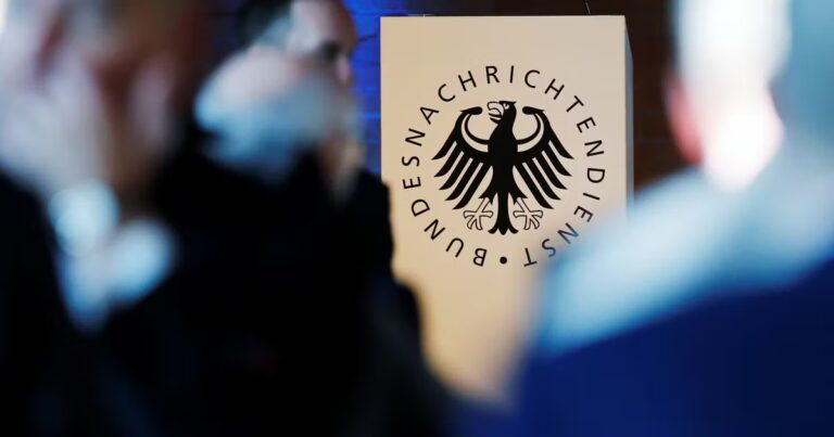 Reporters sans frontières accuse le renseignement allemand d’entrave à la liberté de la presse.