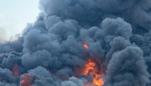 Attaque de drone en Crimée : incendie près de la centrale électrique de Simferopol