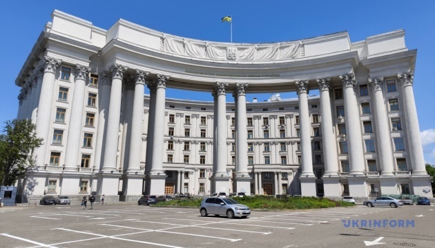 L’Ukraine répond aux accusations sur des laboratoires biologiques soutenus par les États-Unis.