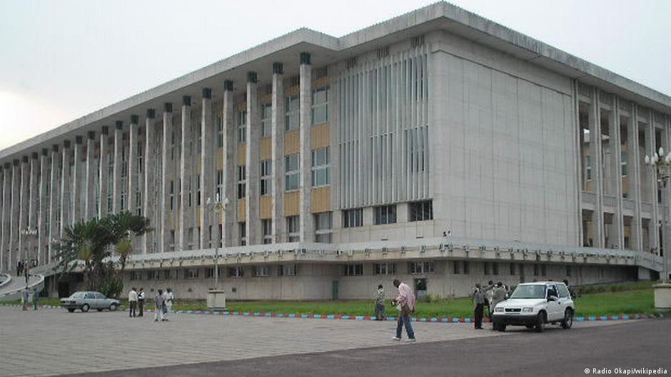 Souveraineté populaire en RDC : enjeux et débats autour de la légitimité politique.