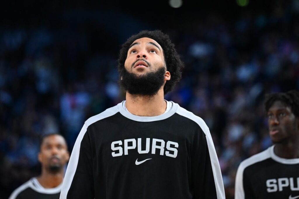 Prolongations en NBA : Julian Champagnie, Luguentz Dort et Landry Shamet en action.