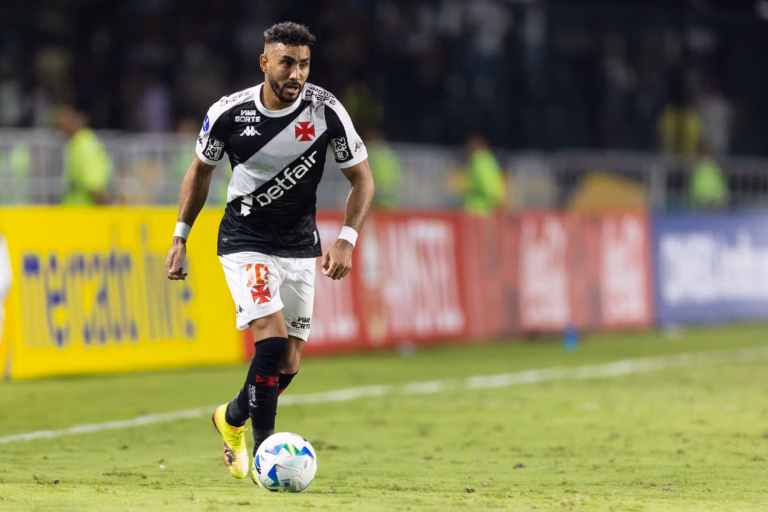 Le parquet brésilien accuse Dimitri Payet de violence physique et psychologique.