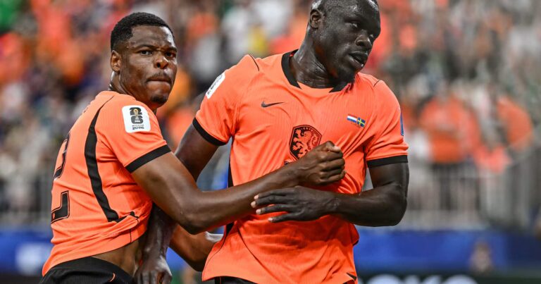 Brian Brobbey des Pays-Bas comparé à Romelu Lukaku pour leurs similitudes sur le terrain.