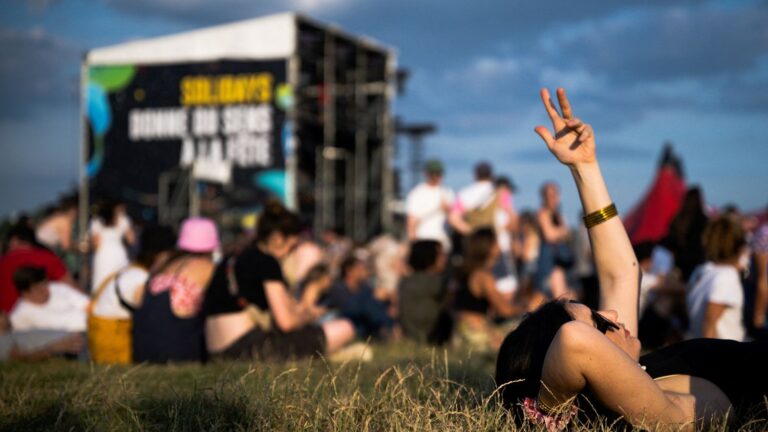 Sécurité des festivals en France : recommandations essentielles pour les participants
