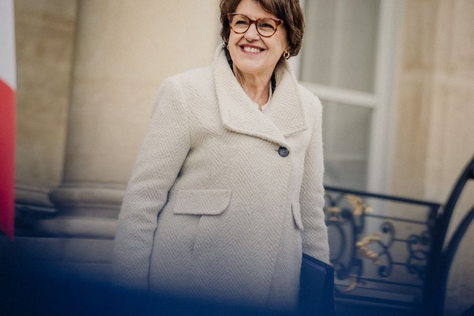 Annie Genevard sous pression après un déjeuner controversé avec un propagandiste russe