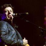 Annulation des concerts de Patrick Bruel : remboursements et remplacements en cours.