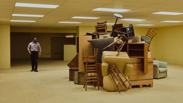 Le film ‘Backrooms’ de Kane Parsons, une adaptation de YouTube au cinéma
