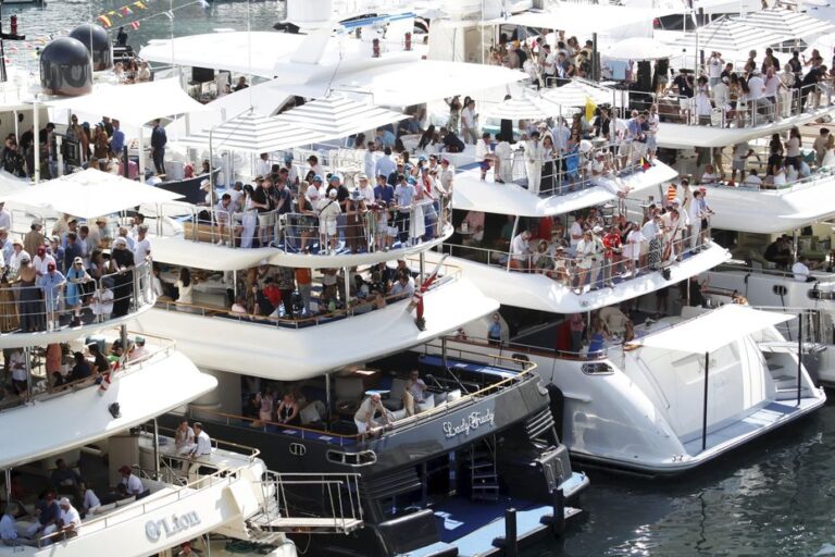 Bateaux multipliés par six autour du circuit lors du Grand Prix de Formule 1 de Monaco