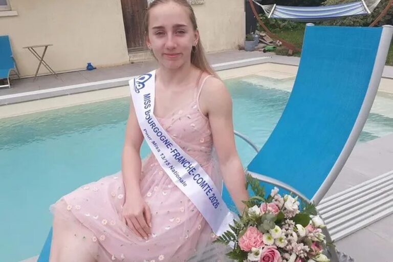 Lisy, atteinte d’une maladie génétique, devient Miss Bourgogne-Franche-Comté des 13-15 ans.
