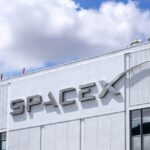 SpaceX révolutionne l’industrie spatiale avec des fusées réutilisables et des lancements intensifiés