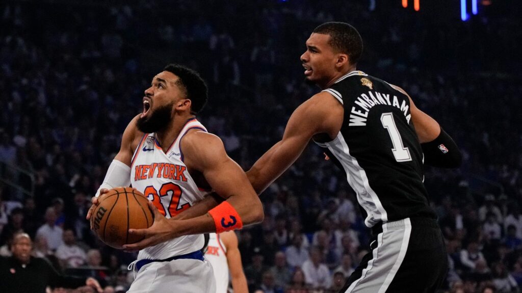Wembanyama et les Spurs perdent une avance de 29 points lors du match 4 contre les Knicks