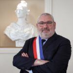 La mairie de Carcassonne refuse de prêter des locaux pour le vote des Algériens.
