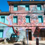 Transformation d&rsquo;un ancien bâtiment de la douane en fresque pour préserver son histoire