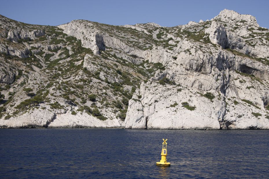 Disparition dans les calanques : enquête ouverte après la découverte de vêtements abandonnés.
