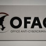 Sept suspects interpellés pour le vol de millions de données en France.