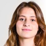 Célia Pelluet souligne l&rsquo;importance de partager sa passion dans le secteur culturel.