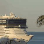 À Nice, le retour des paquebots de croisière suscite des réactions mitigées chez les habitants.