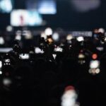 De plus en plus d&rsquo;artistes interdisent les téléphones lors de leurs concerts pour améliorer l&rsquo;expérience.