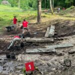 Fouilles en Côte-d&rsquo;Or : Découverte d&rsquo;un sanctuaire dédié à la déesse Sequana et d&rsquo;offrandes.